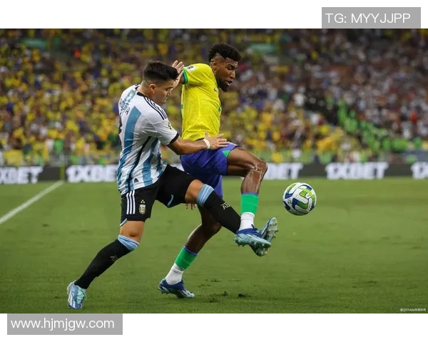 纯白人足球球星崛起 揭秘他们的成长历程与赛场表现